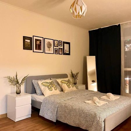 Halby Rooms Rondo Onz วอร์ซอ ภายนอก รูปภาพ