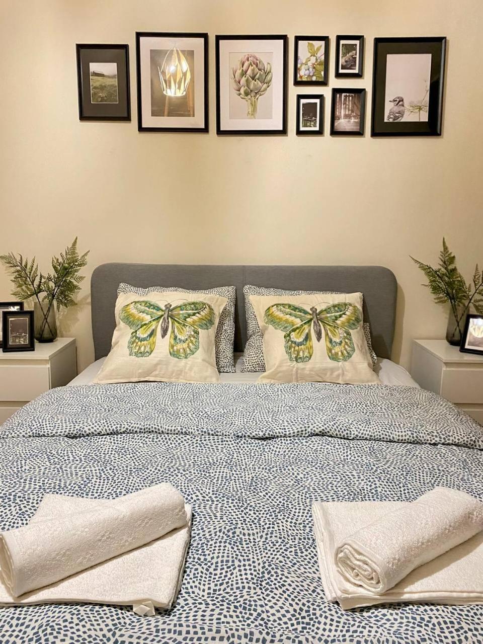 Halby Rooms Rondo Onz วอร์ซอ ภายนอก รูปภาพ